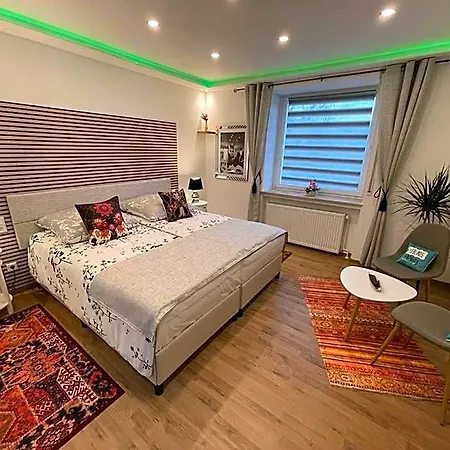 Uthoff Hotel *